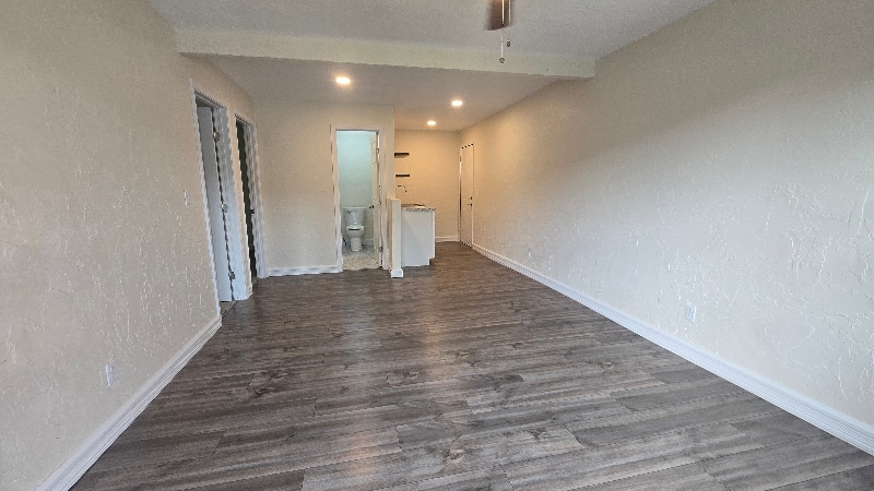 Building Photo - 132 Benton Ave
