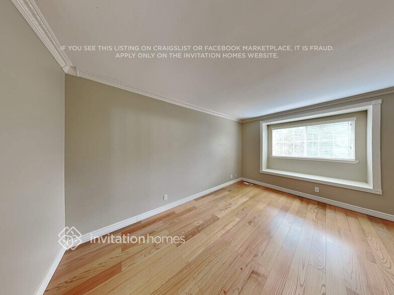 Building Photo - 13205 31st Ave SE