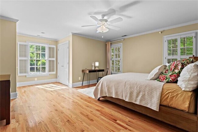 Building Photo - 1169 Dawn View Ln NW