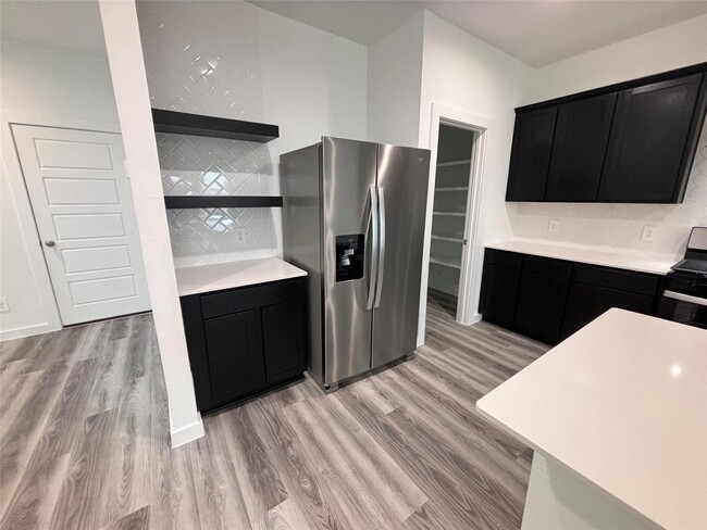 Building Photo - 3032 Crown Gate Dr