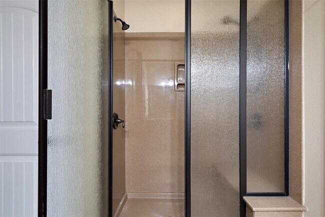 Building Photo - 7324 Bandera Ranch Trail