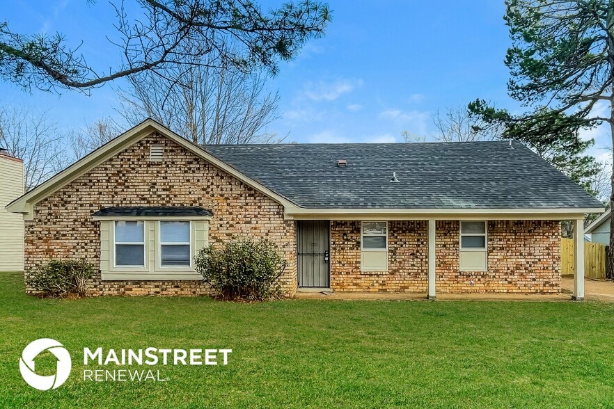 Primary Photo - 4290 Park Forest Dr
