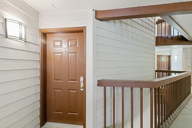 Building Photo - 6380 S Boston St