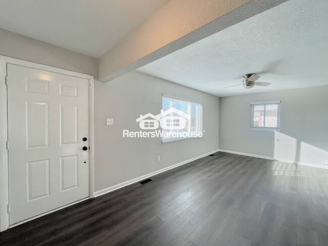 Building Photo - 712 Houdon Ln