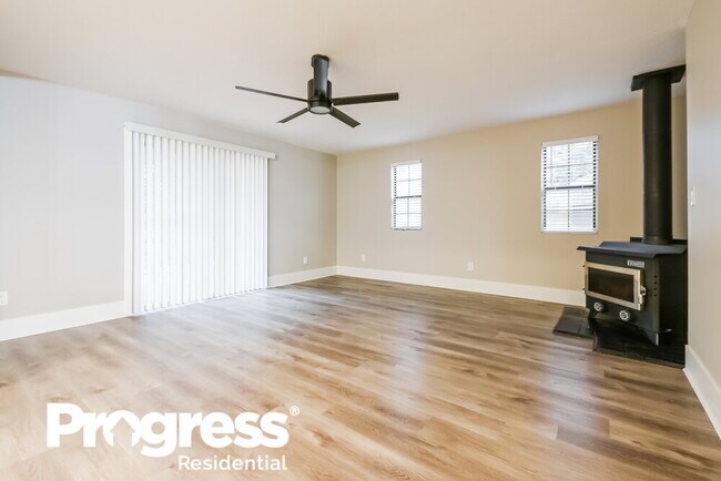 Building Photo - 7987 S 2760 W