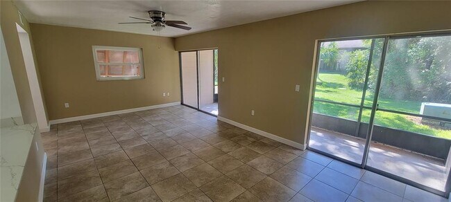 Building Photo - 180 Magnolia Woods Ct