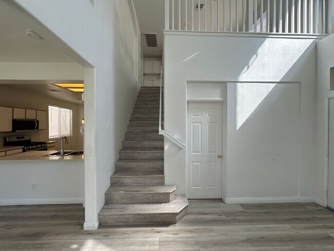 Building Photo - ARBOR GATE 2 AMD