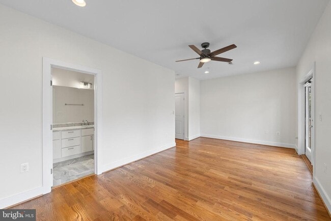 Building Photo - 1228 I St NE