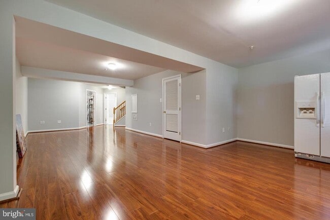 Building Photo - 8832 Papillon Dr