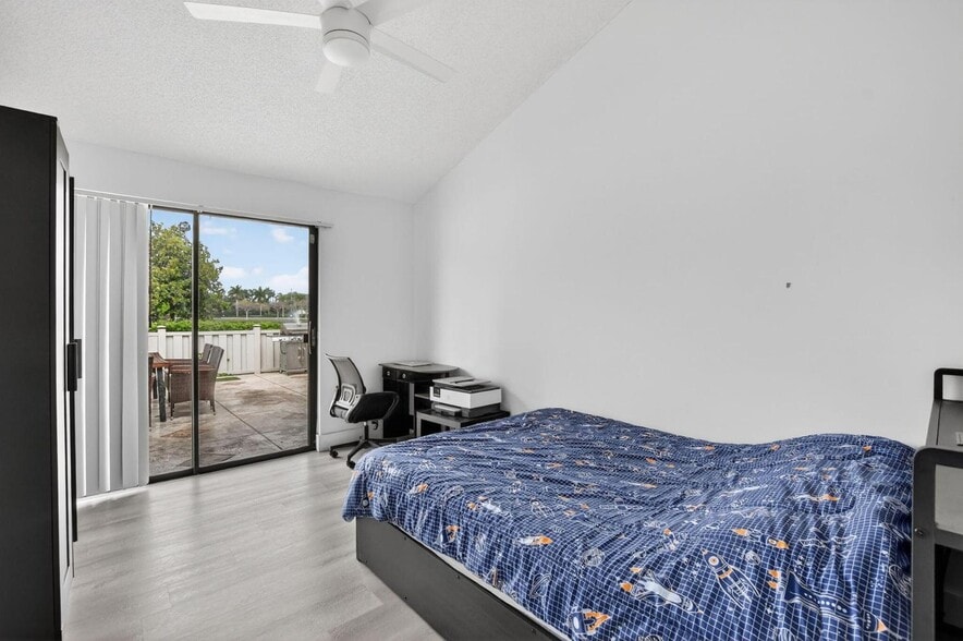 Building Photo - 9903 Boca Gardens Trl