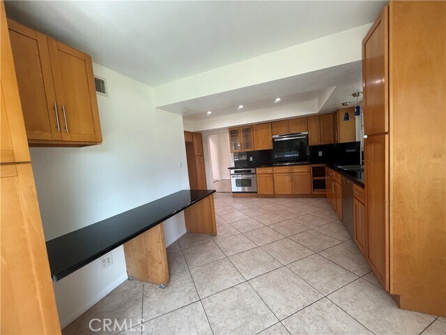 Building Photo - 61 E Orange Grove Ave