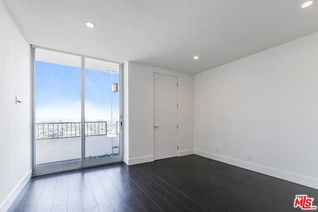 Building Photo - 1100 Alta Loma Rd