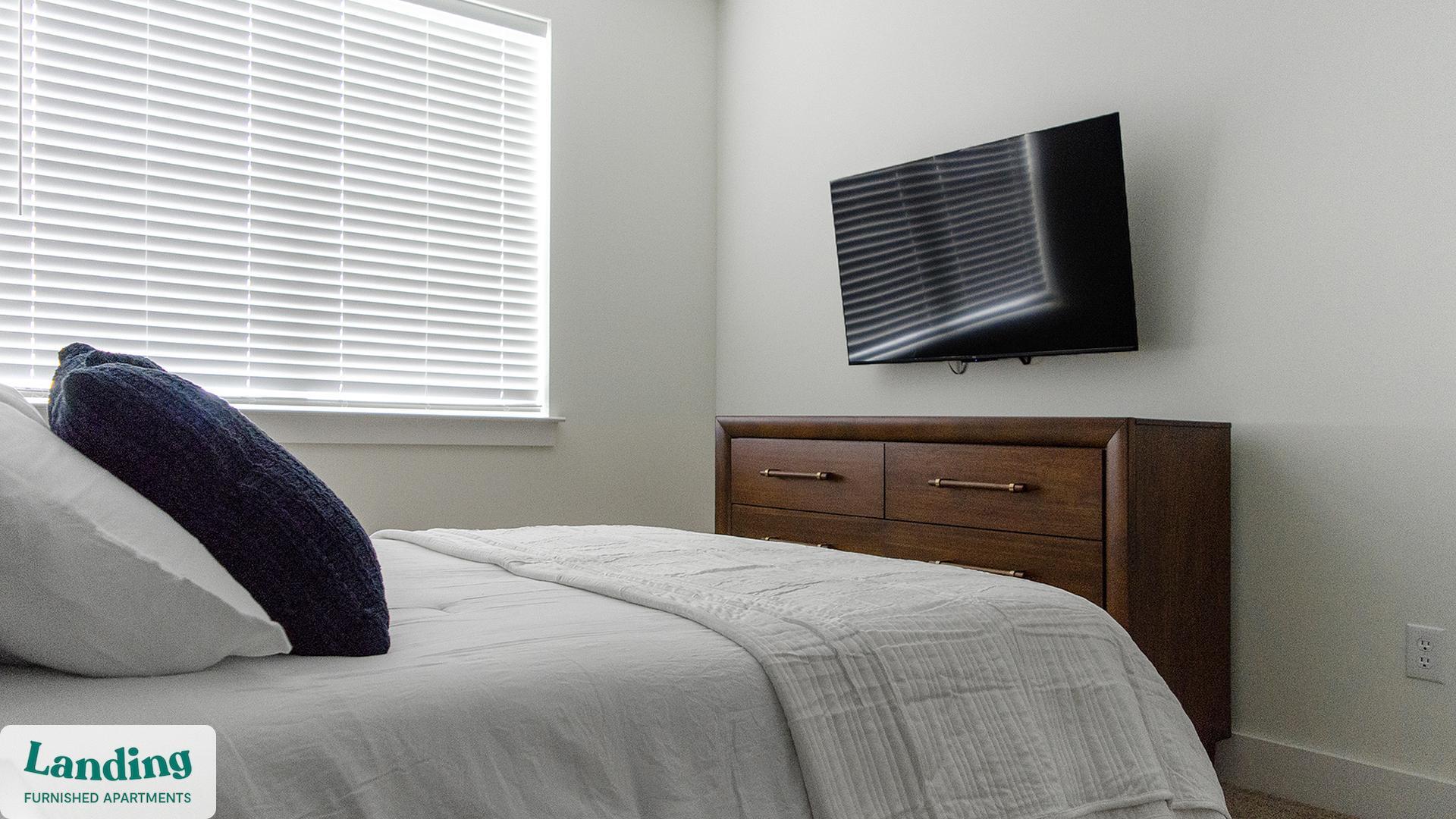 Building Photo - 901 Kelly Green Ln