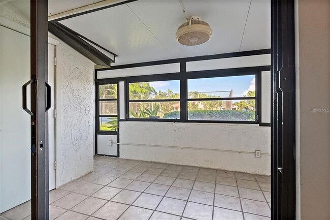 Building Photo - 9737 86th Ave
