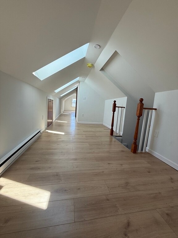 Building Photo - 135 Mills St