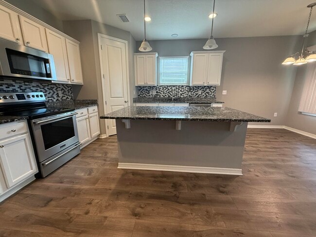 Building Photo - 105 Creve Core Dr