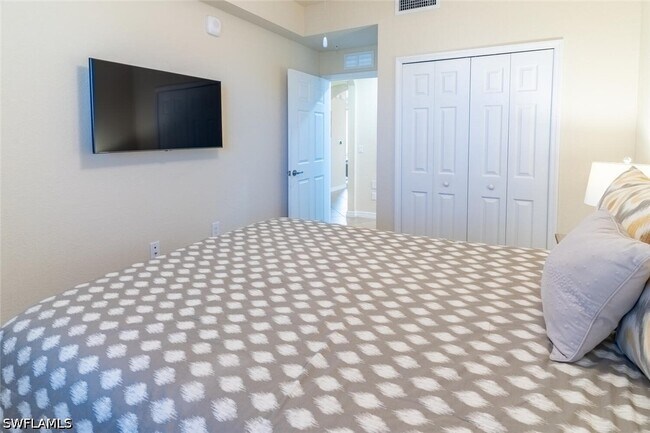 Building Photo - 9826 Giaveno Cir