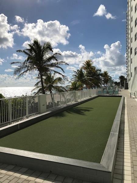 Building Photo - 3400 Galt Ocean Dr