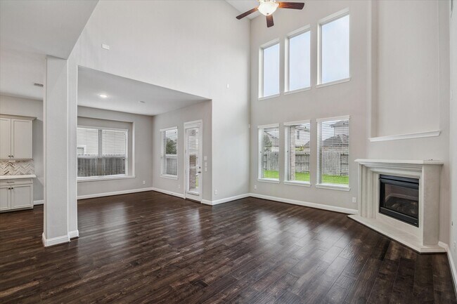 Building Photo - 17322 Legend Creek Ct