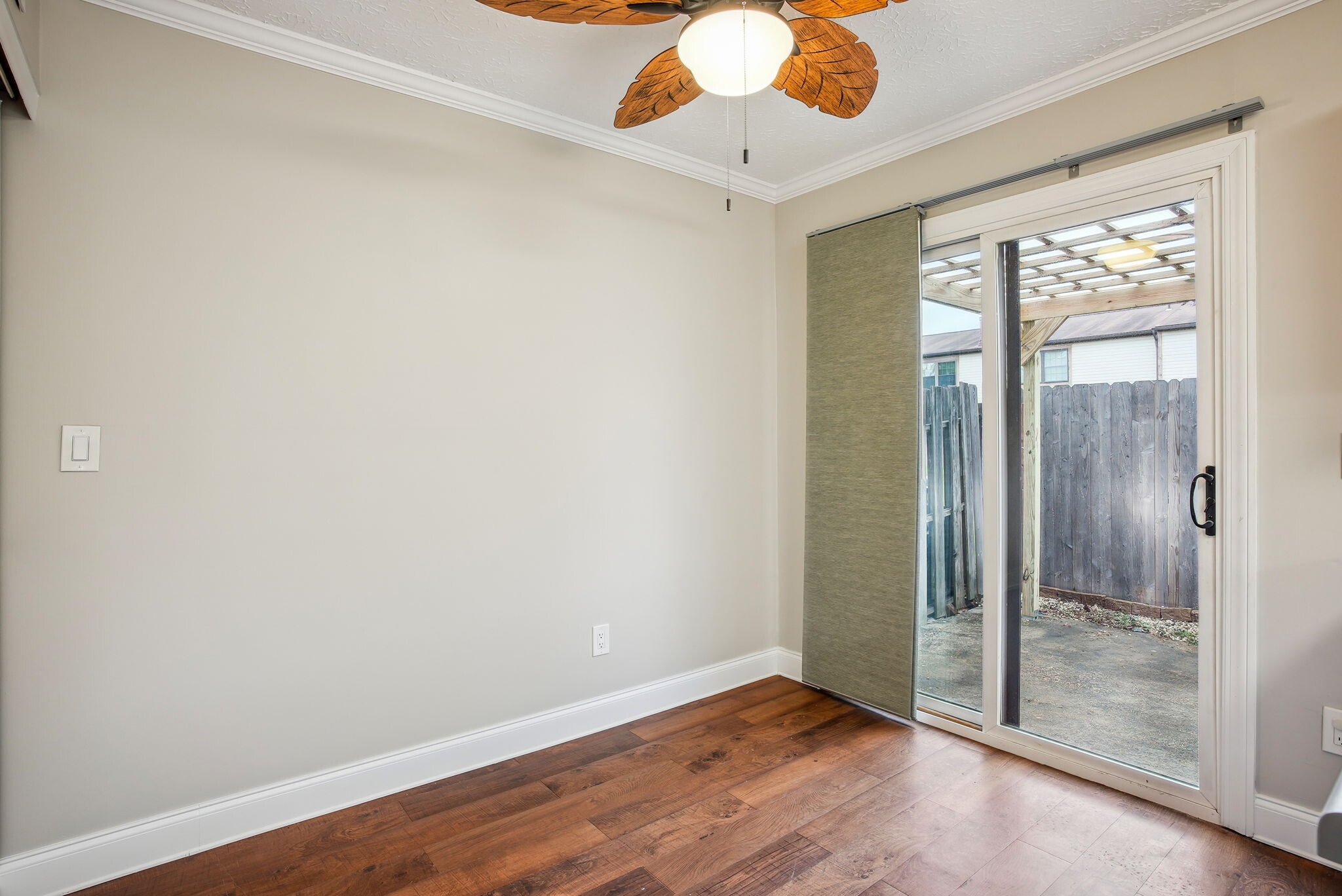 Building Photo - 700 Alta View Ct