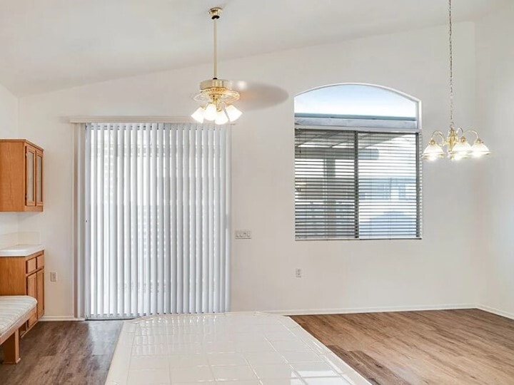 Building Photo - 26805 China Dr