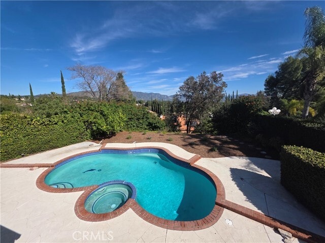 Building Photo - 12304 Louise Ave