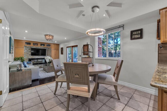 Building Photo - 5555 Patterson Dr