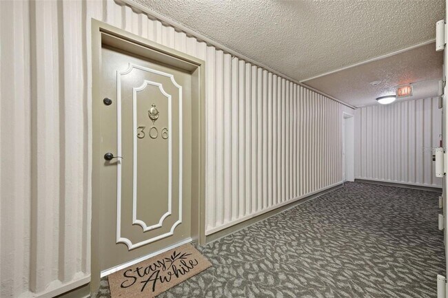 Building Photo - 4141 Bayshore Blvd