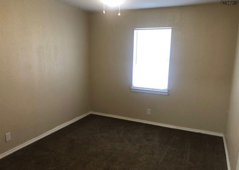 Building Photo - 1442 Deville St