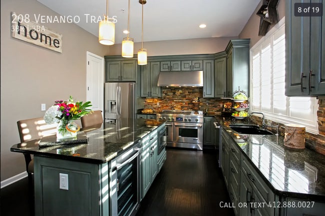 Building Photo - 208 Venango Trail