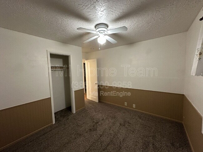 Building Photo - 3435 N Hwy 162