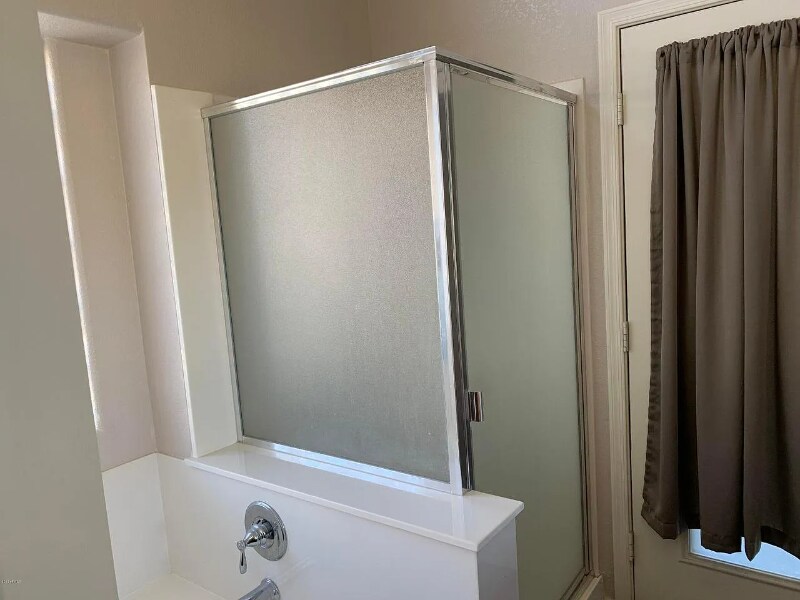 Building Photo - 9842 W Salter Dr