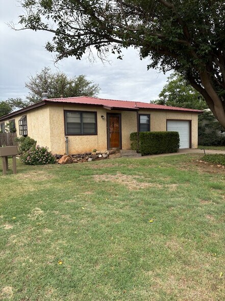 Exterior - 5313 23rd St