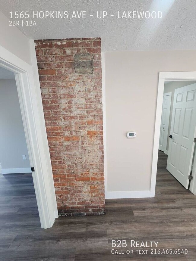 Building Photo - 1565 Hopkins Ave