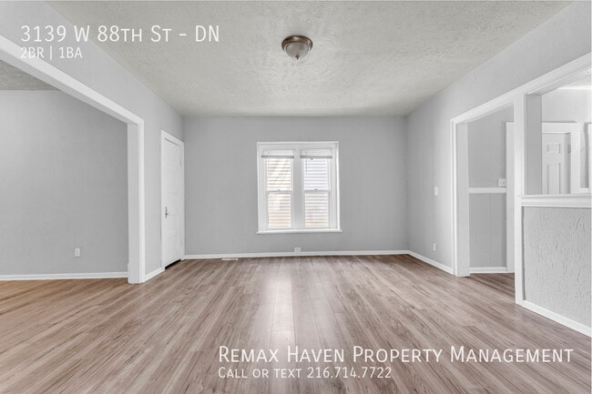 Building Photo - 3139 W 88th St