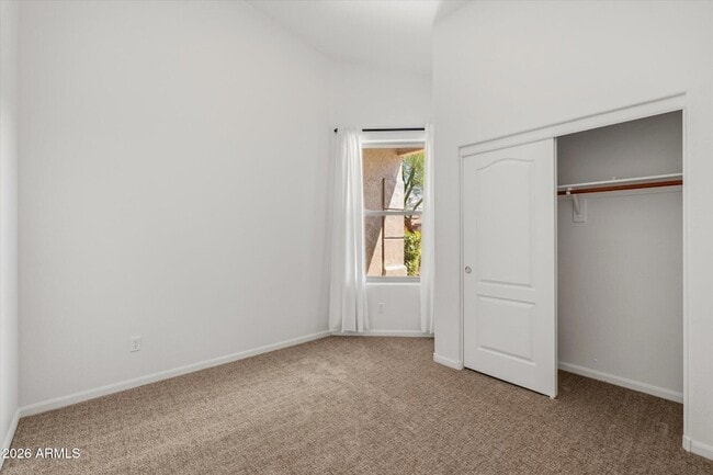 Building Photo - 6422 E Blanche Dr
