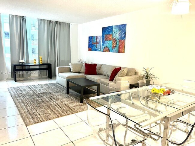 Building Photo - 5401 Collins Ave
