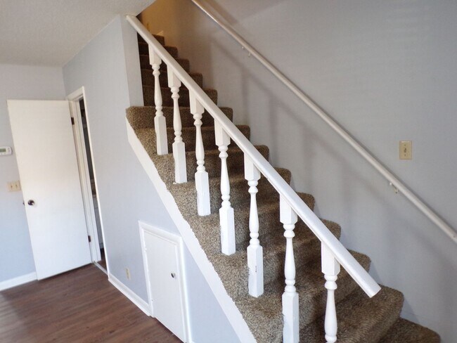 Building Photo - Gunter Lane Townhomes, Enterprise, AL