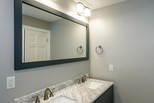 Building Photo - 69 Day St