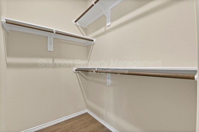 Building Photo - 9650 Warm Spring