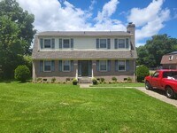 Building Photo - Downs1345-1347