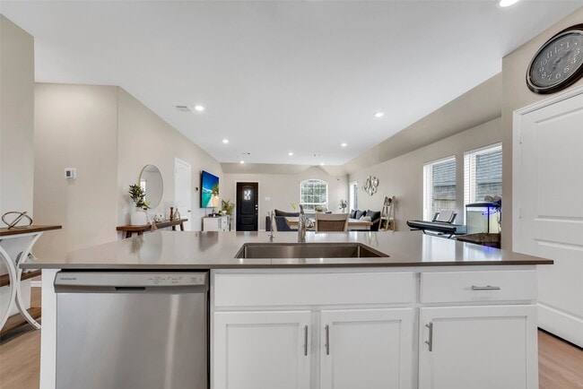 Building Photo - 21306 Blue Tuna Dr