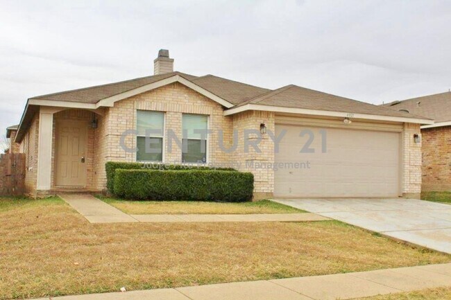 Primary Photo - Wonderful 3/2/2 in CROWLEY ISD For Rent!