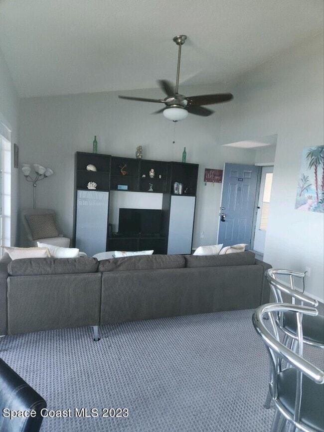 Building Photo - 7200 US-1