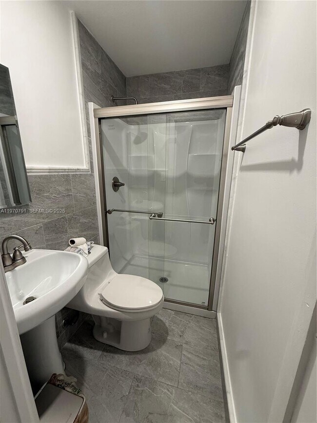 Building Photo - 15022 SW 30th St