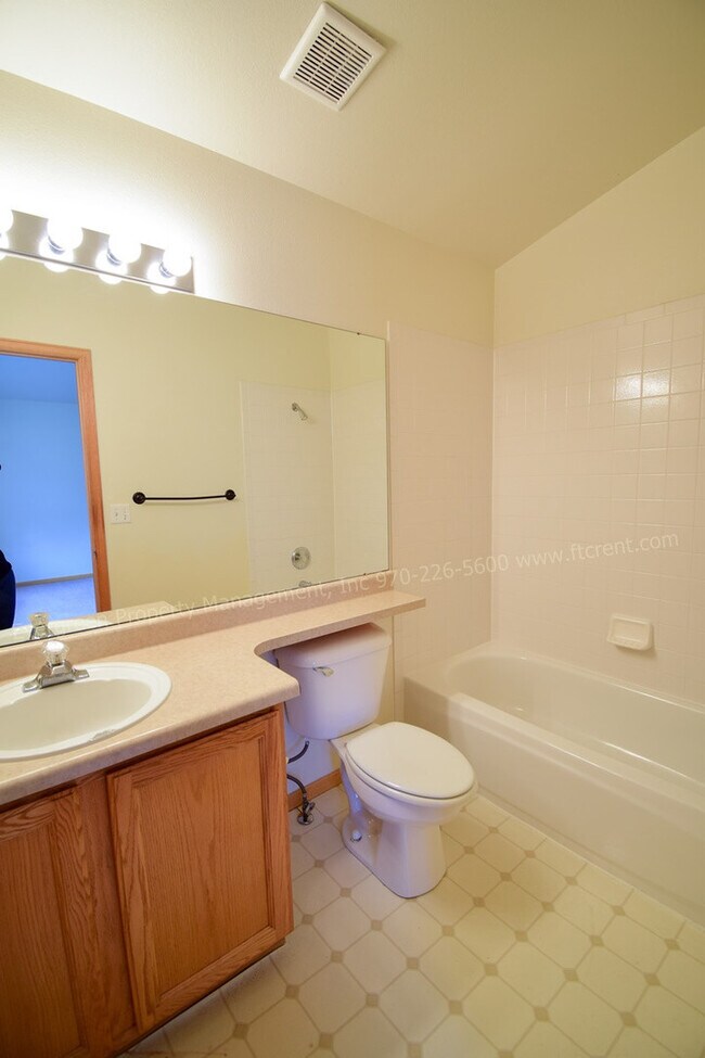 Building Photo - 648 Brewer Dr