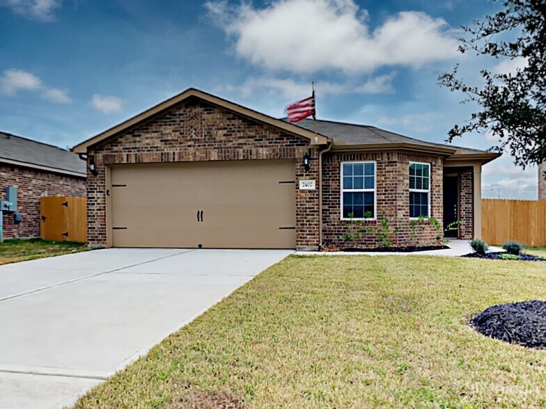 Primary Photo - 2402 Regatta Ln