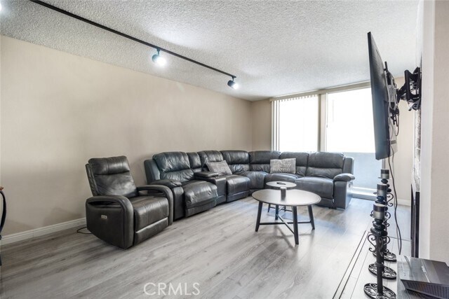 Building Photo - 421 La Fayette Park Pl