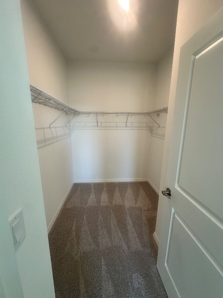 Building Photo - 5945 Cliffbow Loop