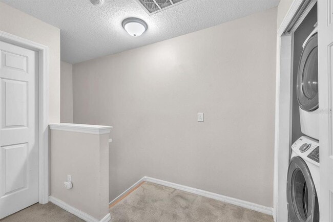 Building Photo - 2231 Golden Oak Ln